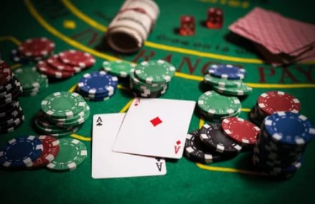 LVBet Casino mobile interface showing sports and casino on smartphone